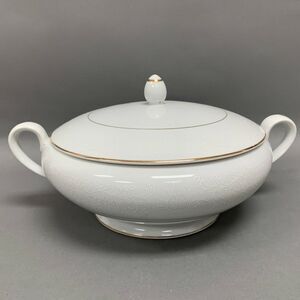 Touch of Gold Embassy Covered Vegetable Bowl Lid White Border Design Gold Trim